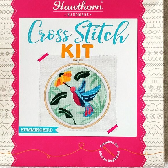 Made in Britain by Hawthorn Handmade Cross Stitch Kit-Hummingbird - Picture 1 of 2